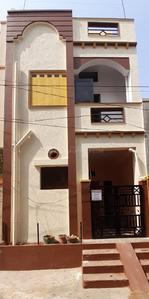 Gallery Cover Image of 1300 Sq.ft 3 BHK Independent House for rent in Mallapur for 13000