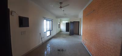 Gallery Cover Image of 3000 Sq.ft 3 BHK Apartment for buy in Madhur Jeevan Apartments, Sector 56 for 13900000