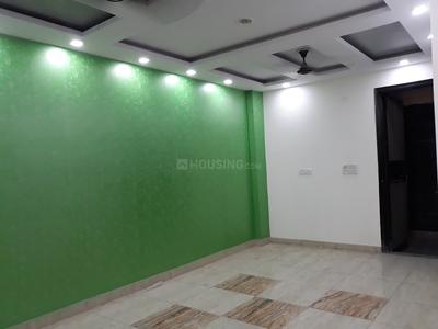 Gallery Cover Image of 755 Sq.ft 3 BHK Apartment for buy in Matiala for 3475000