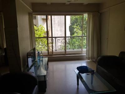 Gallery Cover Image of 1300 Sq.ft 2 BHK Apartment for buy in Bandra West for 60000000