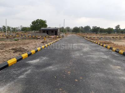 Gallery Cover Image of Sq.ft Residential Plot for buy in Isnapur for 1950000
