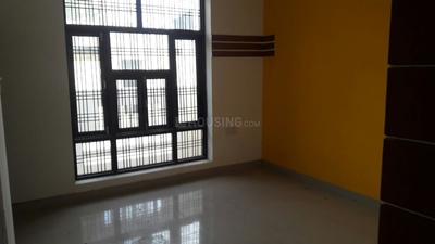 Gallery Cover Image of 1100 Sq.ft 2 BHK Independent Floor for buy in Jankipuram Extension for 4200000