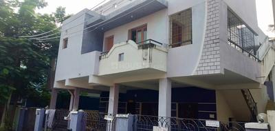 Gallery Cover Image of 4000 Sq.ft 3 BHK Independent House for buy in Velachery for 23500000