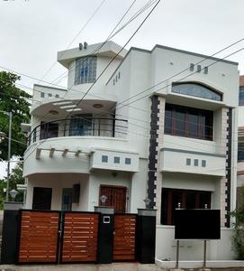 Gallery Cover Image of 1850 Sq.ft 3 BHK Independent House for buy in Injambakkam for 12500000