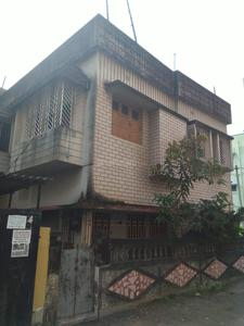 Gallery Cover Image of 2500 Sq.ft 2 BHK Independent House for buy in Santoshpur for 7500000