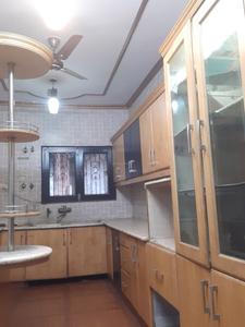 Gallery Cover Image of 2000 Sq.ft 2 BHK Apartment for rent in Satabdi Vihar, Sector 52 for 24000