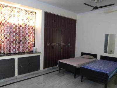 Bedroom Image of Girls PG in Sector 27