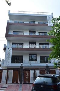 3 BHK Independent Builder Floor