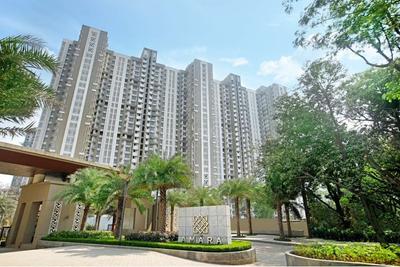 Gallery Cover Image of 1385 Sq.ft 3 BHK Apartment for buy in Thane West for 17000000