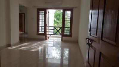 Gallery Cover Image of 1550 Sq.ft 3 BHK Apartment for rent in Besant Nagar for 47000