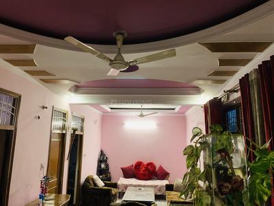 Gallery Cover Image of 1200 Sq.ft 3 BHK Apartment for buy in Saket for 5900000