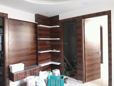 Gallery Cover Image of 650 Sq.ft 2 BHK Apartment for buy in Mahavir Enclave for 4200000