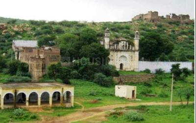 Gallery Cover Image of Sq.ft Residential Plot for buy in Shahid Smarak for 900000