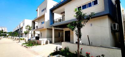 4 BHK Villa