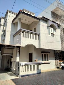 Gallery Cover Image of 1400 Sq.ft 3 BHK Independent House for buy in Manjalpur for 8000000