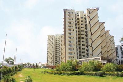 Gallery Cover Image of 2361 Sq.ft 3 BHK Apartment for buy in Sector 107 for 13300000