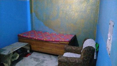 Gallery Cover Image of 750 Sq.ft 1 BHK Independent House for rent in Matiala for 9000