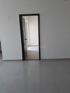 Gallery Cover Image of 1405 Sq.ft 3 BHK Apartment for buy in Pandav Nagar for 4390575