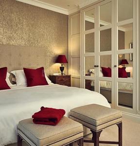 4 BHK Apartment