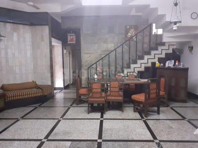 Gallery Cover Image of 2820 Sq.ft 4 BHK Independent House for buy in Khar West for 150000000