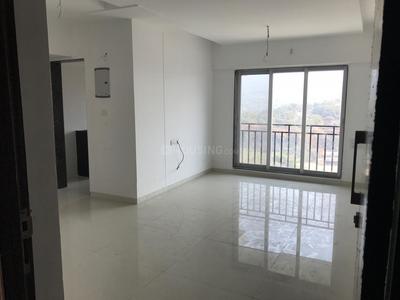 Gallery Cover Image of 1071 Sq.ft 2 BHK Apartment for buy in Malad East for 12800000