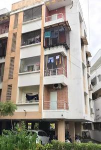 Gallery Cover Image of 1700 Sq.ft 3 BHK Apartment for buy in Karelibaug for 5500000