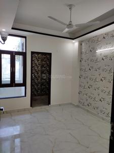 Gallery Cover Image of 900 Sq.ft 2 BHK Independent Floor for buy in Sector 37D for 3500000