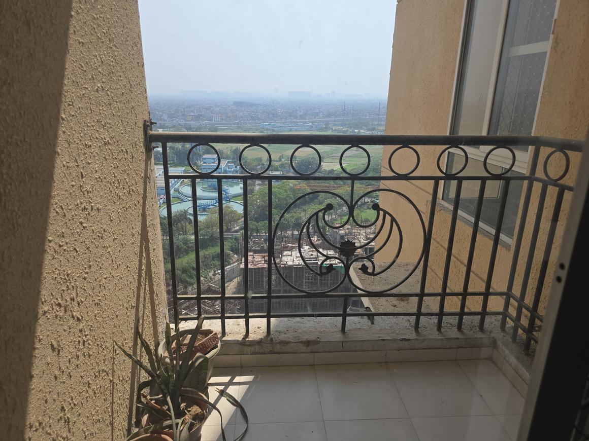 Prateek Grand Carnesia - Image 14