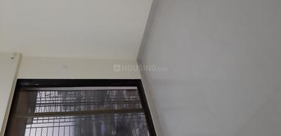 Gallery Cover Image of 750 Sq.ft 1 BHK Apartment for buy in Goregaon West for 10800000