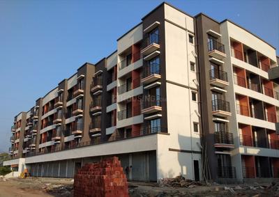 Gallery Cover Image of 425 Sq.ft 1 RK Apartment for buy in Vajulsar for 1317500