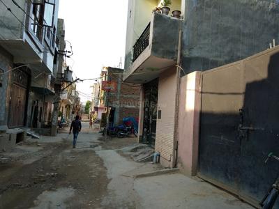 Gallery Cover Image of 900 Sq.ft 1 BHK Independent House for buy in Uttam Nagar for 4800000