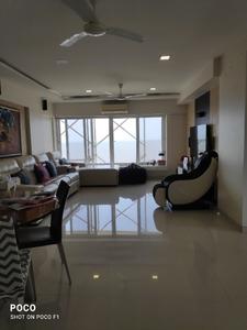Gallery Cover Image of 1300 Sq.ft 3 BHK Apartment for buy in Worli for 100000000
