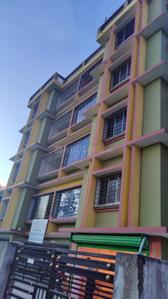 Gallery Cover Image of 850 Sq.ft 2 BHK Apartment for buy in Sarsuna for 2200000