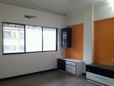 Gallery Cover Image of 615 Sq.ft 1 BHK Apartment for buy in Malad West for 9700000