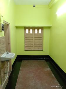 Gallery Cover Image of 1300 Sq.ft 3 BHK Independent Floor for rent in Sinthi for 20000