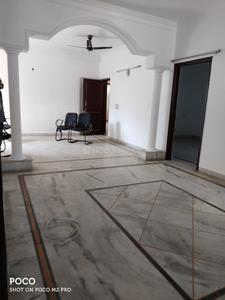 bhk flat in kaushambi