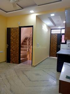 Gallery Cover Image of 450 Sq.ft 1 BHK Independent Floor for buy in Pitampura for 5000000