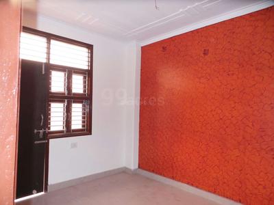 Gallery Cover Image of 400 Sq.ft 1 BHK Independent Floor for buy in Nawada for 1950000