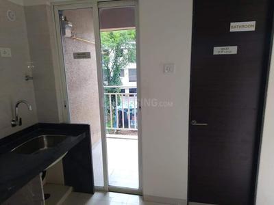 Gallery Cover Image of 650 Sq.ft 1 BHK Apartment for buy in Dombivli West for 4500000