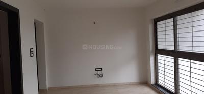 Gallery Cover Image of 1081 Sq.ft 2 BHK Apartment for buy in Vrindavan Nagar for 3800000