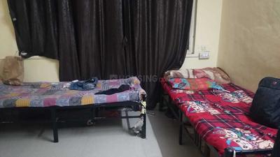 Bedroom Image of Royal Enterprises PG in Sanpada