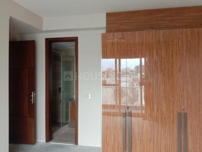 Gallery Cover Image of 1900 Sq.ft 4 BHK Independent Floor for buy in Safdarjung Enclave for 45000000