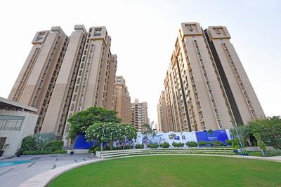 Gallery Cover Image of 1905 Sq.ft 3 BHK Apartment for buy in Khodiyar for 9300000