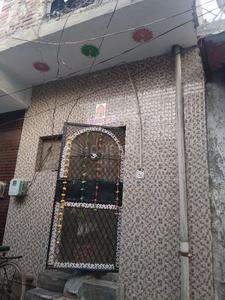 Gallery Cover Image of 400 Sq.ft 2 BHK Independent House for buy in Sehatpur for 1800000