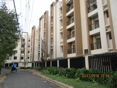 Gallery Cover Image of 1114 Sq.ft 3 BHK Apartment for buy in Behala for 4552000