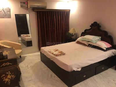 Gallery Cover Image of 3700 Sq.ft 4 BHK Independent House for buy in Banjara Hills for 58000000