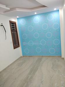 Gallery Cover Image of 720 Sq.ft 2 BHK Apartment for buy in Dwarka Mor for 3550000