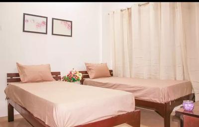 Bedroom Image of Emperors Pgs in Vashi