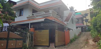Gallery Cover Image of 2200 Sq.ft 4 BHK Independent House for buy in Ulloor for 8300000