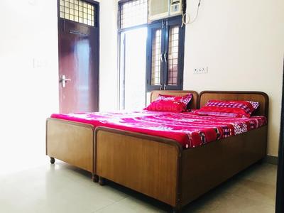 Bedroom Image of PG 4441790 Sector 24 in DLF Phase 3
